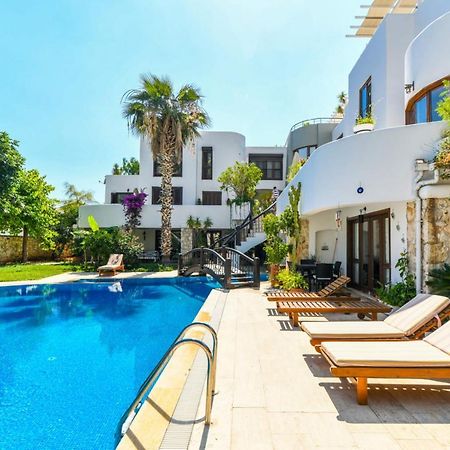 Duplex House With Shared Pool Near Beach In Kalkan Apartment Екстериор снимка